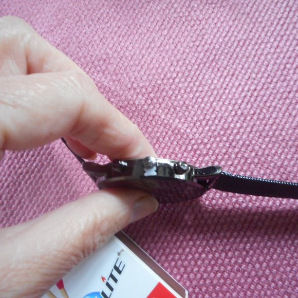 Two new quartz watches, mash band - Picture 7 of 7